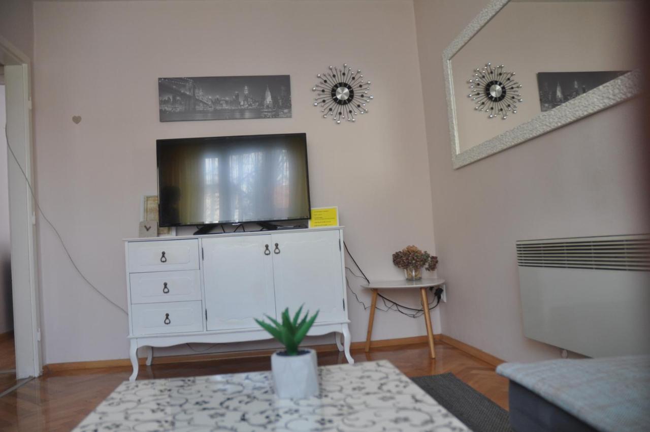 Apartman Visoko Exteriör bild